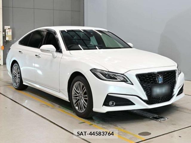 Toyota CROWN 2021 8680477-5