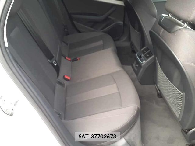 Audi A4 2020 8860554-12