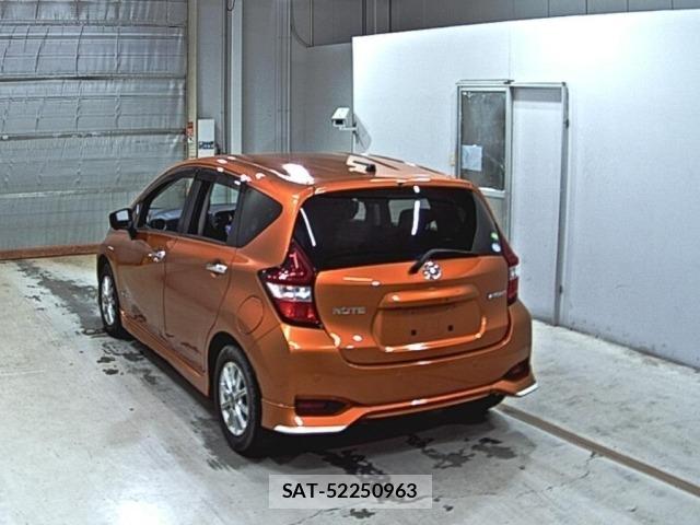 Nissan NOTE 2016 8776132-1