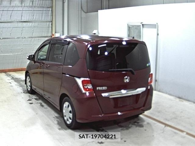 Honda FREED 2016 8716561-1
