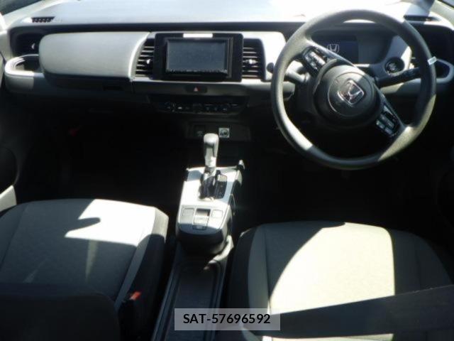 Honda FIT 2024 8922573-3