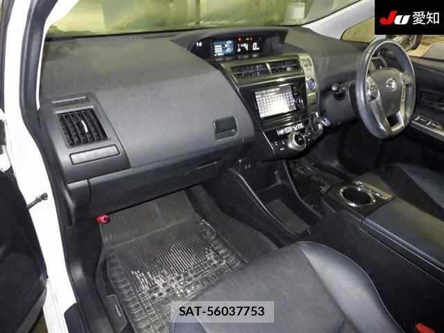 Toyota PRIUS 2015 8809554-3