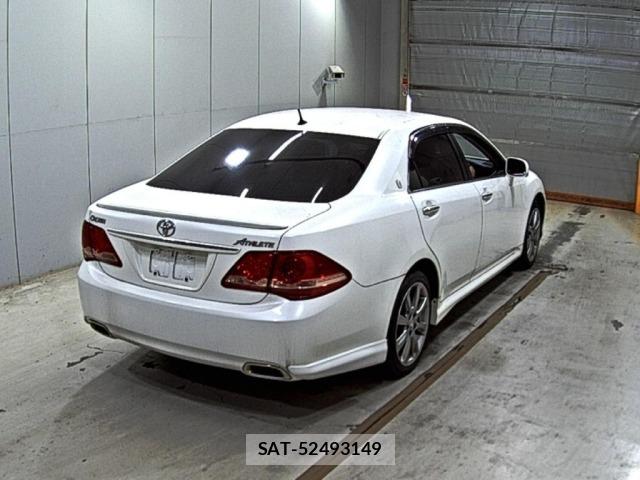 Toyota CROWN 2009 8680464-5