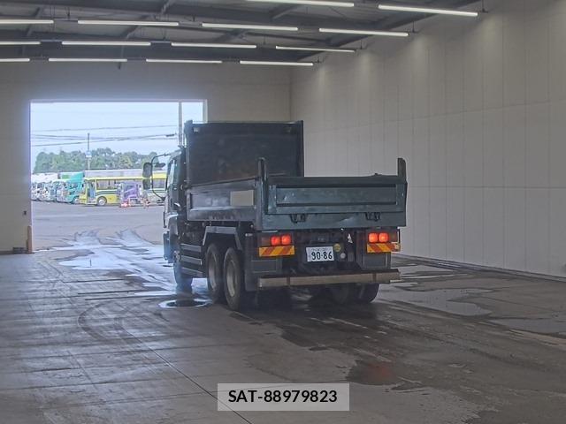 Isuzu GIGA 2014 8758274-1
