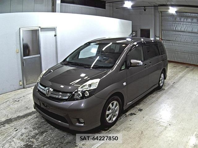 Toyota ISIS 2017 8948012-4