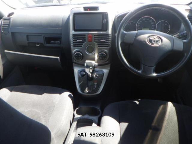 Toyota RUSH 2013 8918973-3