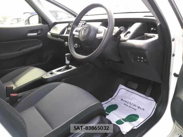 Honda FIT 2021 8703310-3