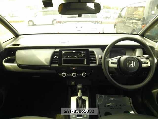 Honda FIT 2021 8703310-8