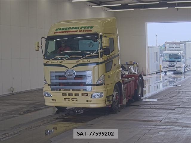 Hino PROFIA 2004 8679420-0
