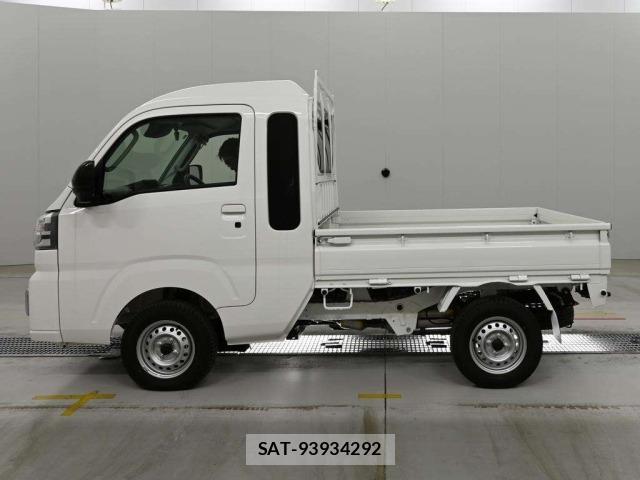 Daihatsu HIJET TRUCK 2025 8689113-4