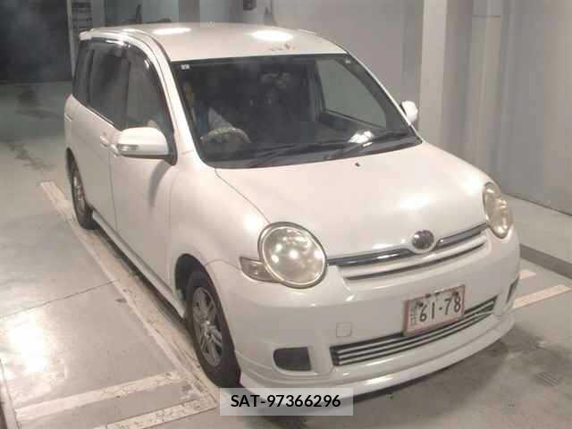 Toyota SIENTA 2009 8764377-0