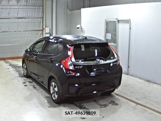 Honda FIT 2015 8703770-1