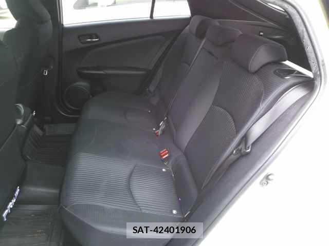 Toyota PRIUS 2016 8863004-9