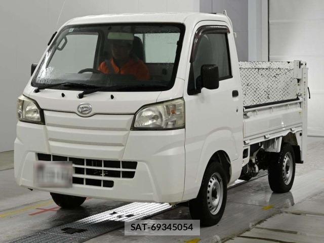 Daihatsu HIJET TRUCK 2015 8761321-0