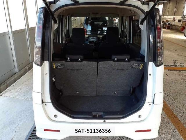 Nissan ROOX 2013 8898407-11
