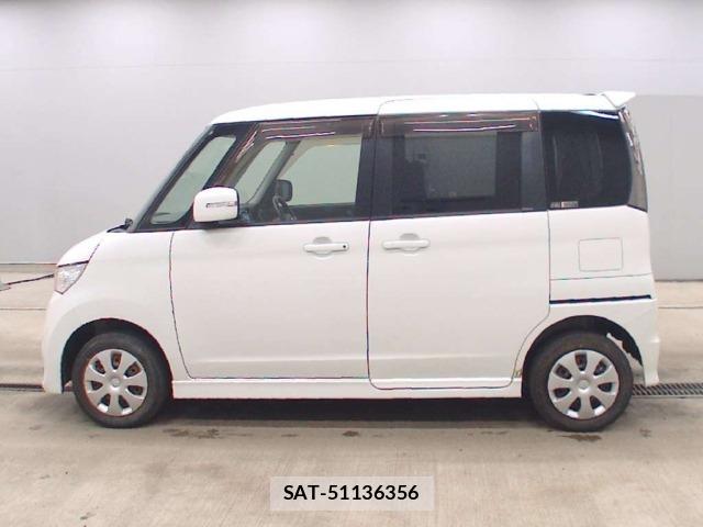 Nissan ROOX 2013 8898407-4