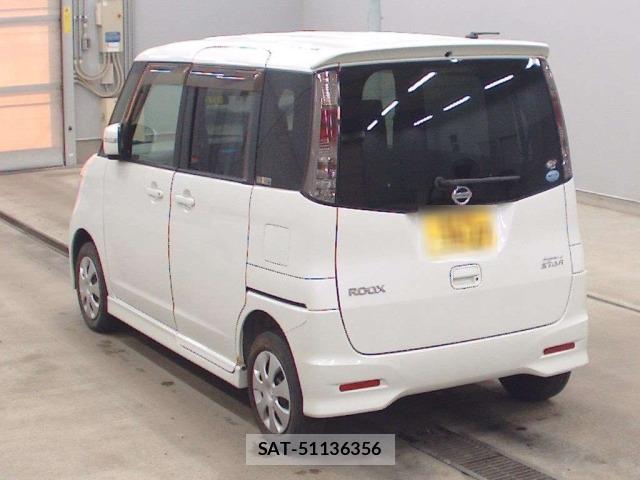 Nissan ROOX 2013 8898407-6
