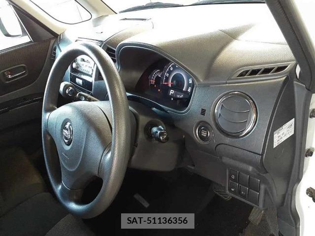Nissan ROOX 2013 8898407-7