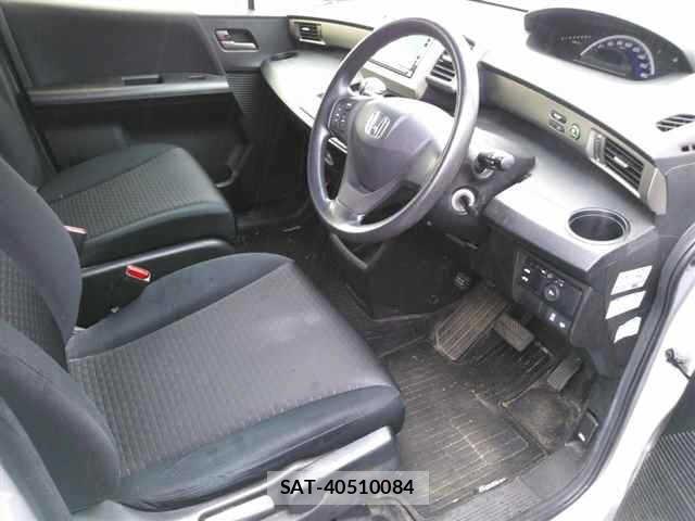 Honda FREED 2014 8775100-3
