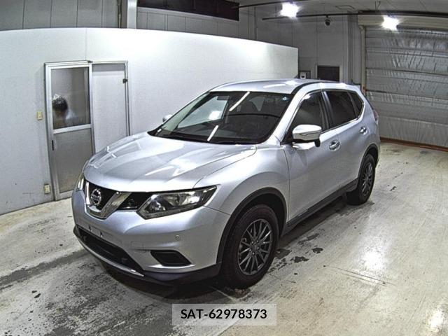 Nissan X-TRAIL 2016 8930180-4