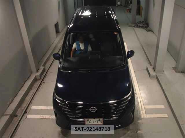 Nissan SERENA 2023 8672965-6