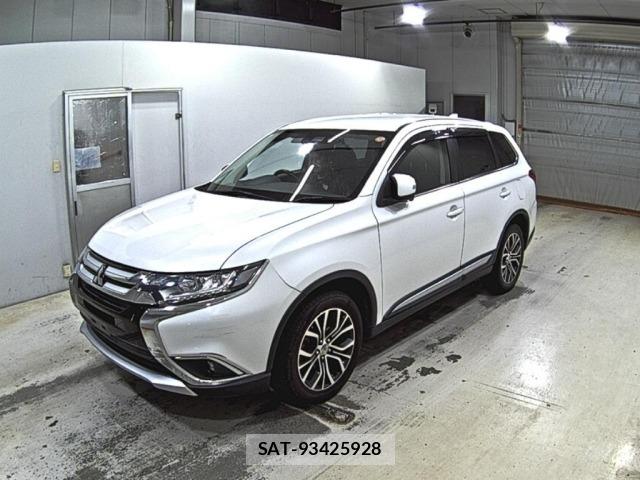 Mitsubishi OUTLANDER 2017 8718317-4