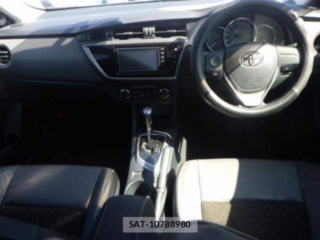 Toyota AURIS 2015 8953917-3