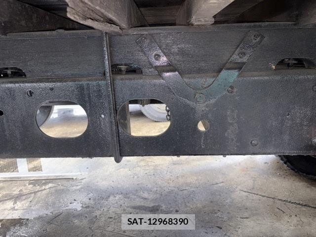 Isuzu FORWARD 1999 8823656-15