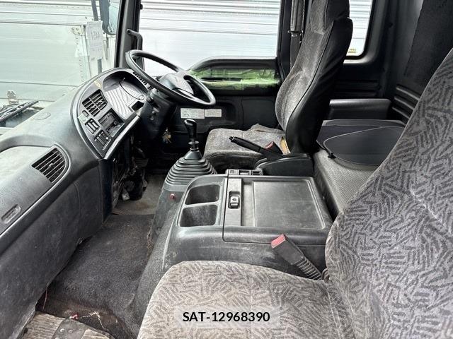 Isuzu FORWARD 1999 8823656-5