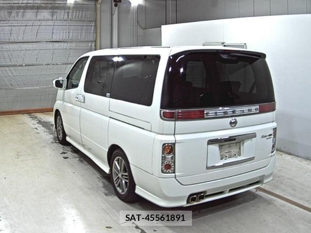 Nissan ELGRAND 2008 8709708-1