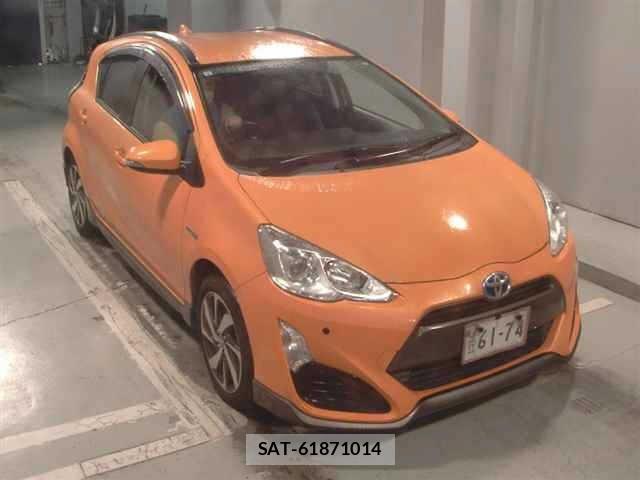 Toyota AQUA 2015 8862345-0