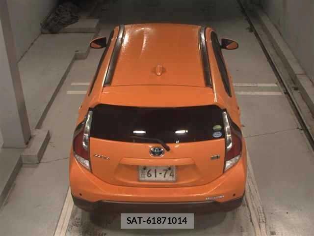 Toyota AQUA 2015 8862345-7