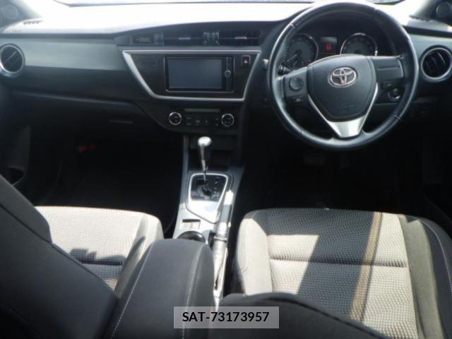 Toyota AURIS 2014 8705355-3