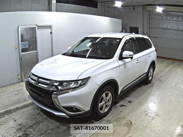 Mitsubishi OUTLANDER 2018 8825331-4