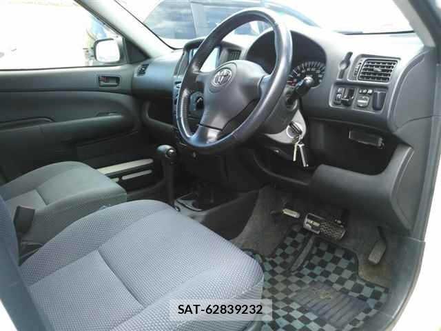 Toyota SUCCEED VAN 2014 8684598-3