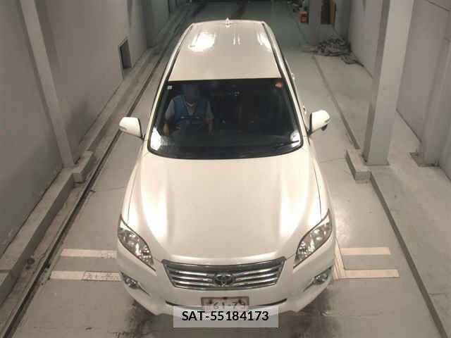 Toyota VANGUARD 2011 8823303-6