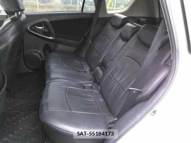 Toyota VANGUARD 2011 8823303-9