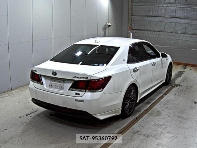 Toyota CROWN 2015 8734667-5
