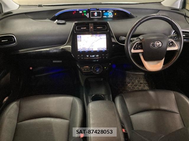 Toyota PRIUS 2016 8911608-3