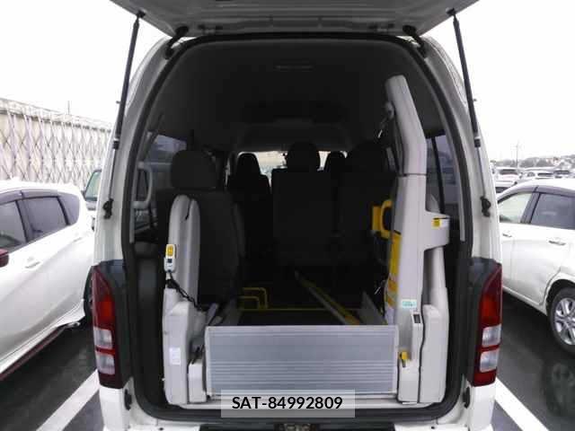 Toyota HIACE VAN 2011 8760017-10