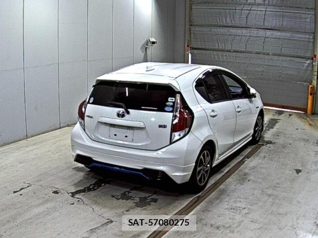 Toyota AQUA 2015 8949872-5