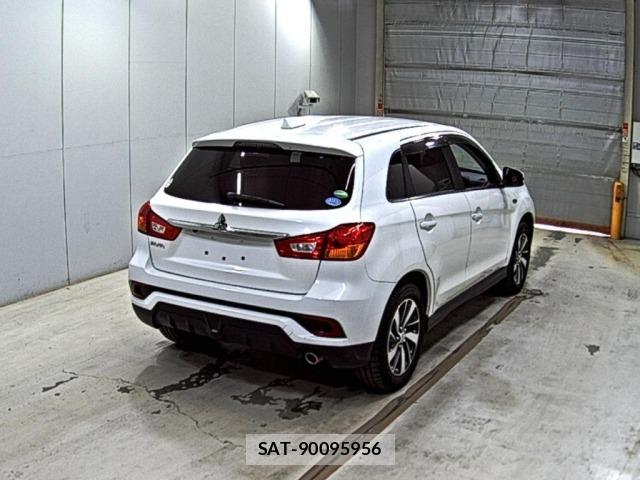 Mitsubishi RVR 2019 8931659-5