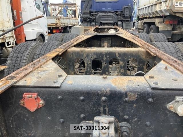 Isuzu GIGA 1999 8858182-15