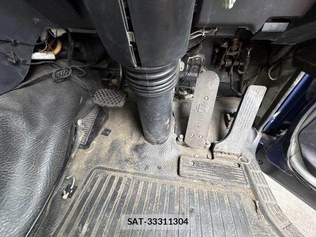 Isuzu GIGA 1999 8858182-4