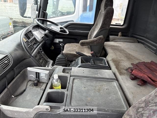 Isuzu GIGA 1999 8858182-5