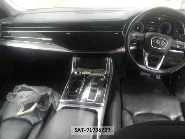 Audi Q8 2019 8704688-3
