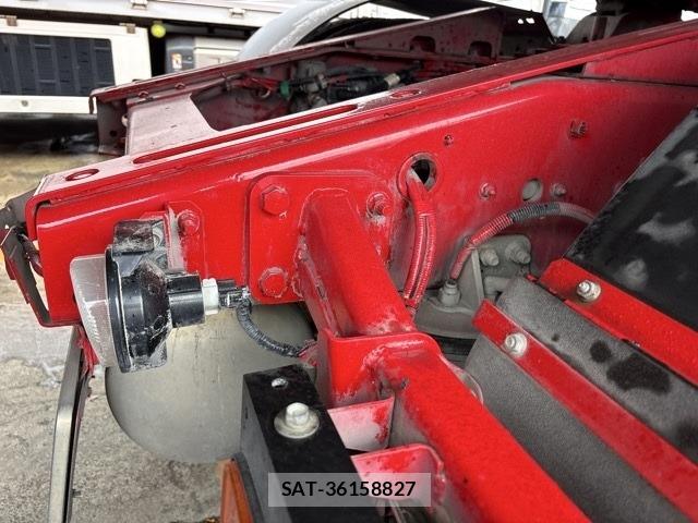 Isuzu GIGA 2019 8678714-15