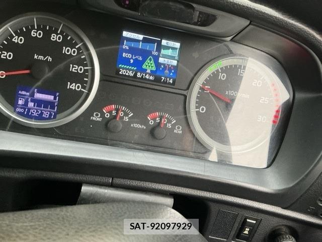 Hino PROFIA 2016 8722826-6