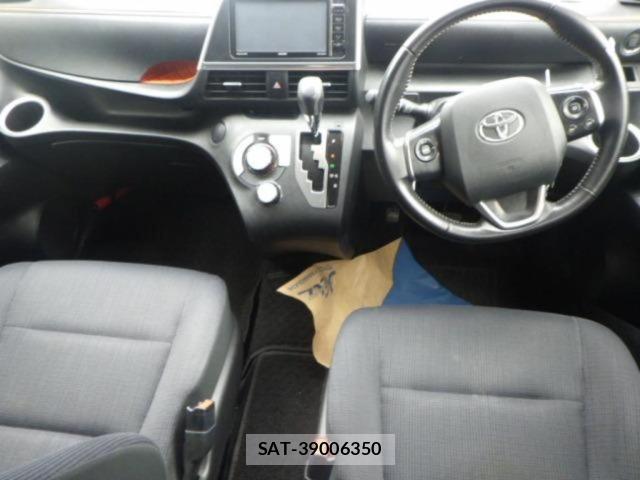 Toyota SIENTA 2016 8764363-3