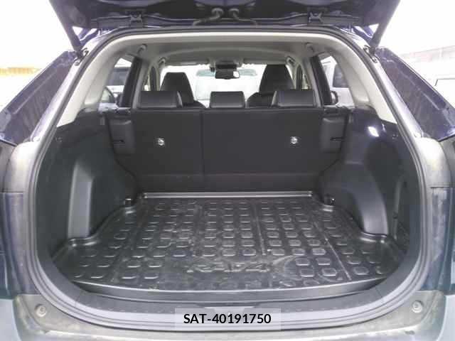 Toyota RAV4 2019 8784404-10